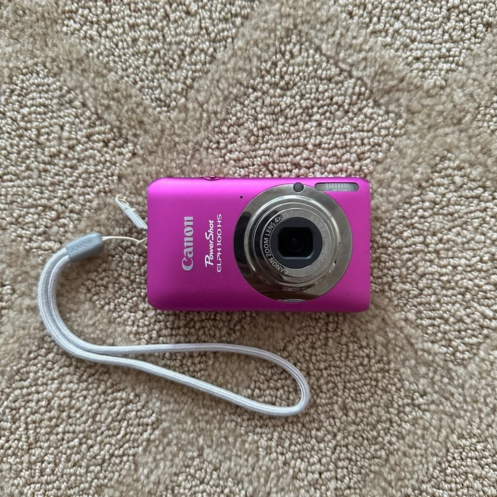 Canon Pink Compact Digital Camera with Silver Lens